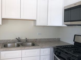 219 E Plymouth St, Villa Park, IL