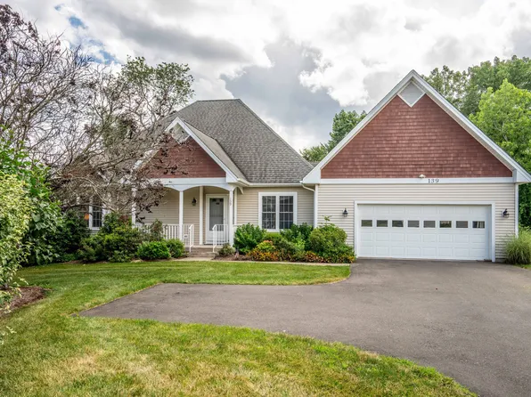 139 Thistle Pond Drive #139, Bloomfield, CT 06002