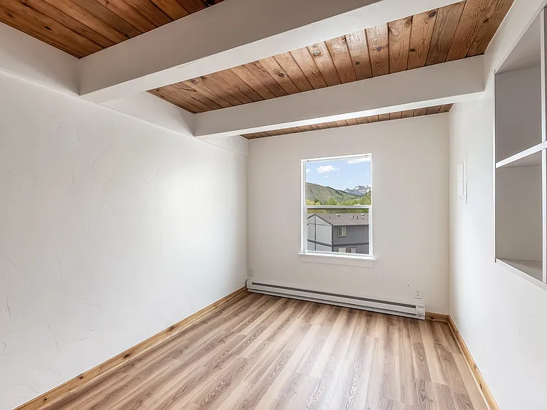 755 E Hansen Ave #316 — Photo 10