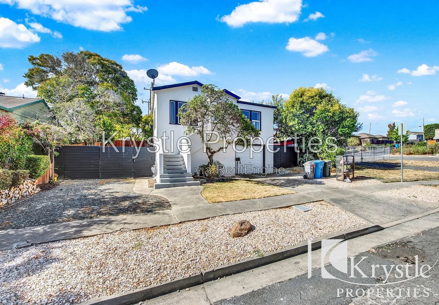 3 bed, 2.0 bath, 1173 sqft, $3,000 — Photo 3