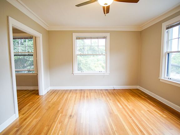 3rd image of 1638 SE 12th Ave APT 201