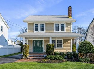 12 Davison Ave, East Rockaway, NY 11518