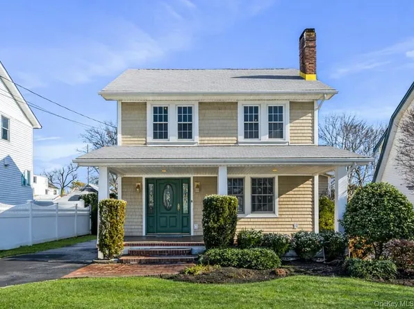 12 Davison Avenue, East Rockaway, NY 11518