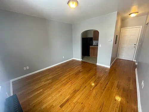 366 4th Ave #27 Photo 1