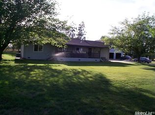 24989 N Tully Rd, Acampo, CA 95220