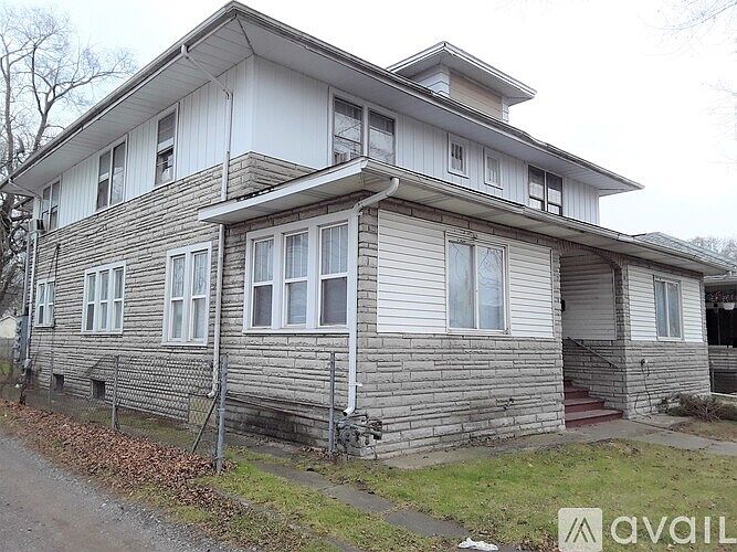 1st image of 1020 Sherman Ave #1018-1/2