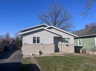 324 Chaney Ave, Crest Hill, IL 60403