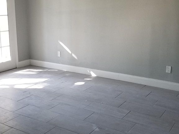 4th image of 234 Afton Sq Unit 305