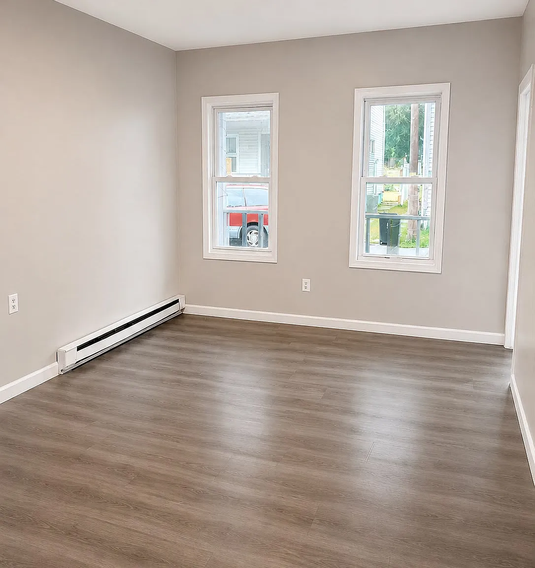 2 bed, $1,100 — Photo 2
