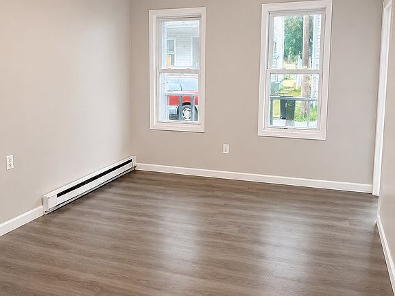 2nd image of 19 Amity Ct #13F