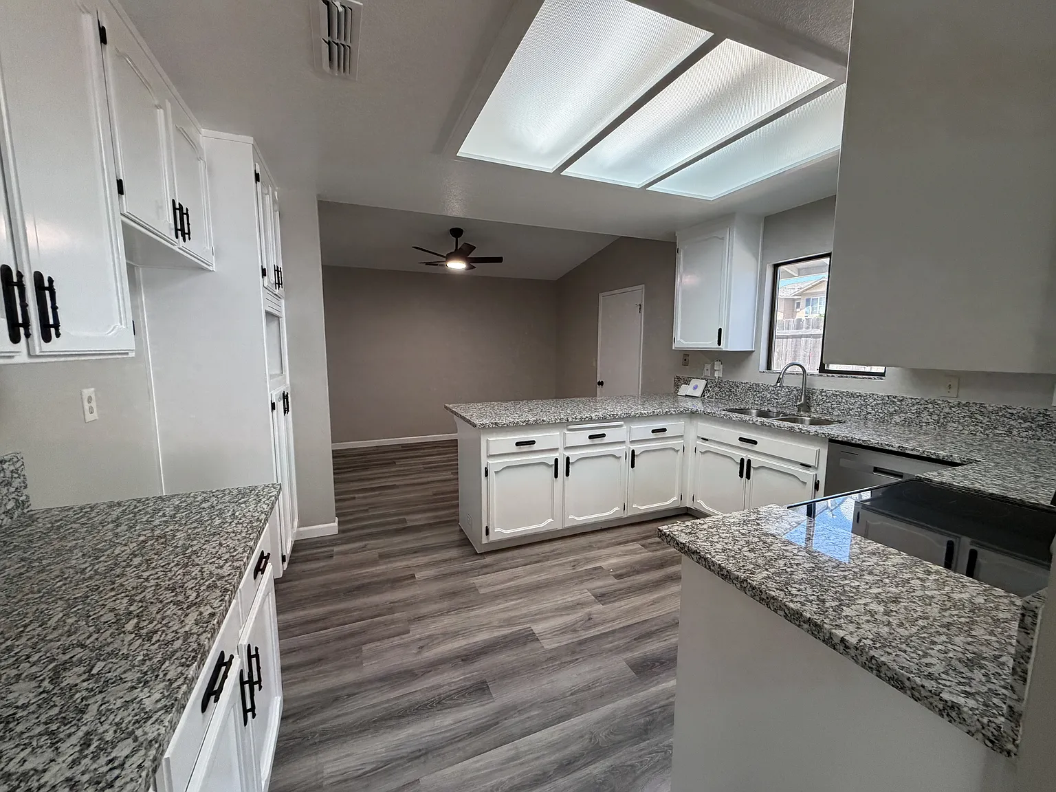 1120 Landreth Court - 1 — Photo 4