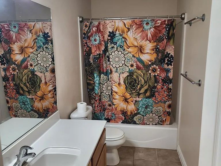 1421 Northern View Dr — Photo 13