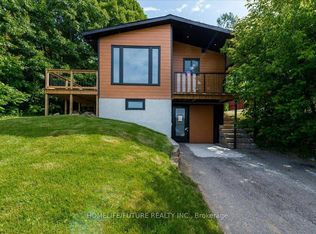 505 Murray Rd, Penetanguishene, ON L9M 2H8