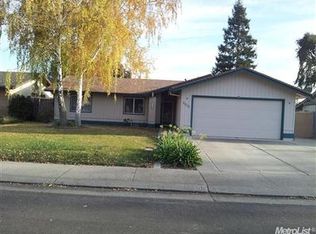 2206 Hacienda Dr, Stockton, CA 95209