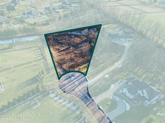 2nd image of 11207 Saddle Ridge Ct