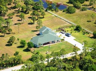 1720 Benjamin Rd, Malabar, FL 32950