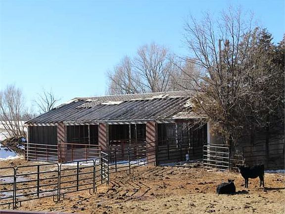 2nd image of 7366 Road 108