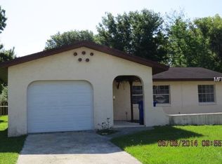 706 New Hampshire Ave, Tavares, FL 32778