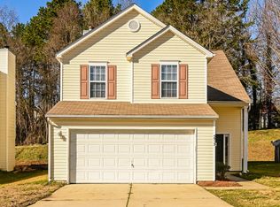 5913 Brookfield Pointe Dr, Charlotte, NC 28216