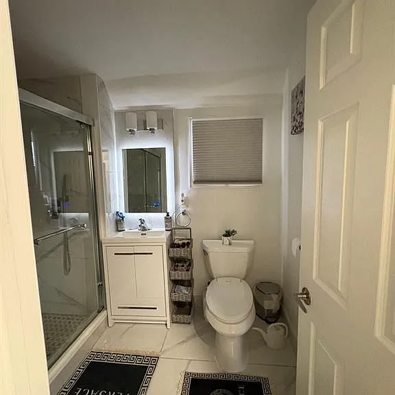 1364 McKay Ave — Photo 18