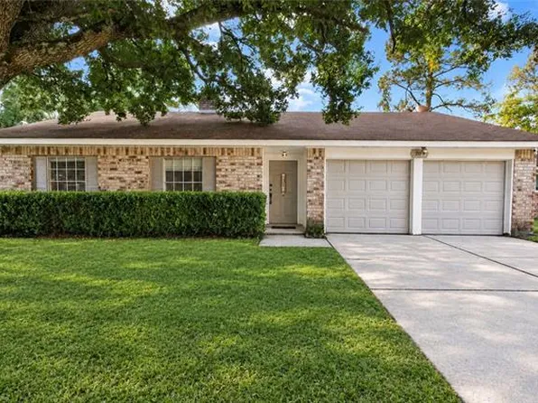 206 W Queens Dr, Slidell, LA 70458