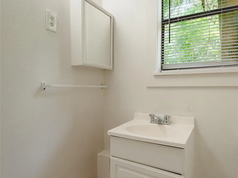 712 Cline St #D — Photo 15