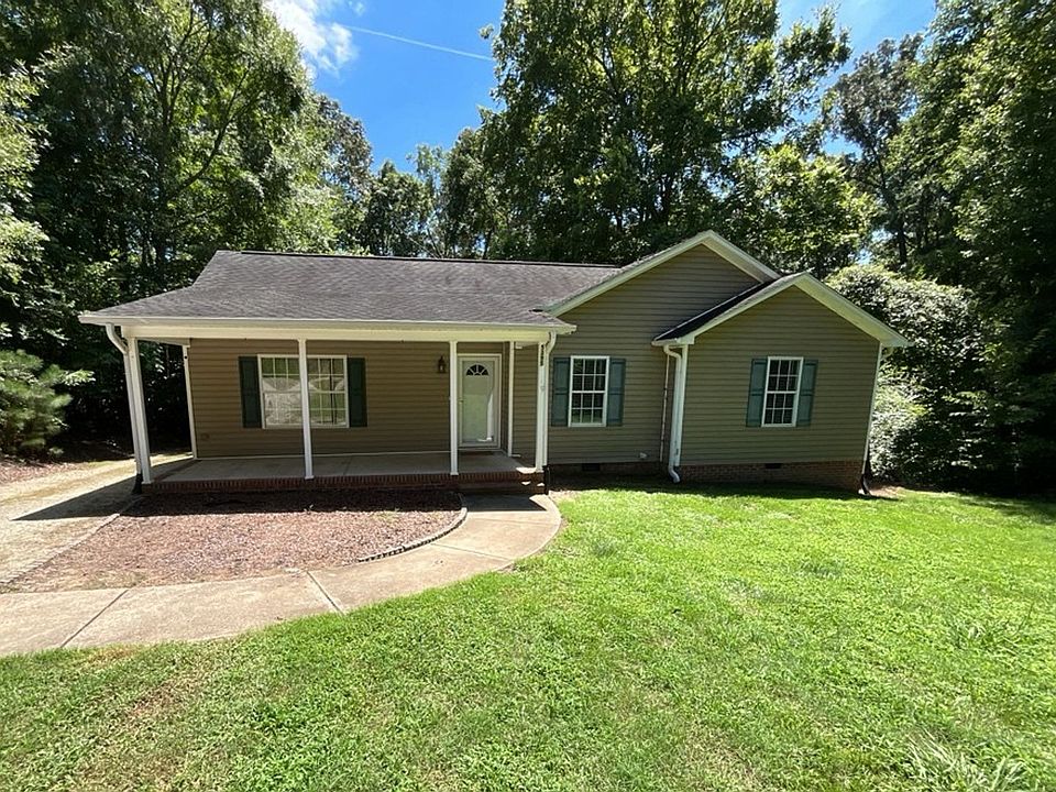 1st image of 5395 Wagoner View Dr