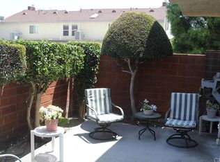 1020 W Lamark Ln, Anaheim, CA 92802