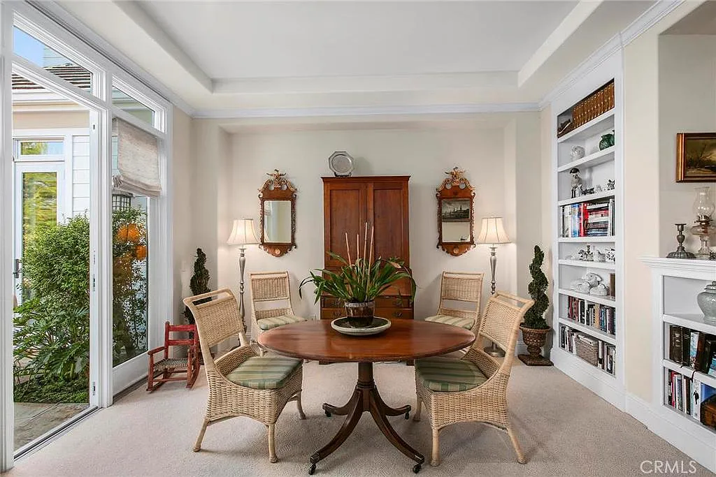 3 bed, 3.5 bath, 3448 sqft, $13,000 — Photo 4