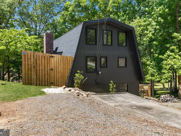 18 Oriole Dr, White, GA 30184