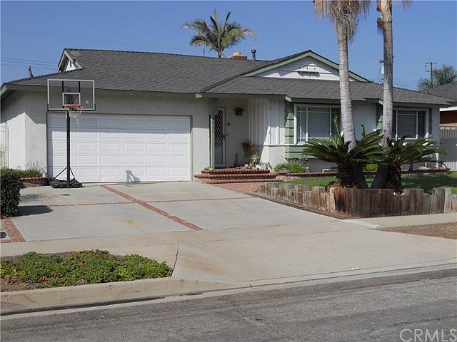 1st image of 1039 N Calmgrove Ave