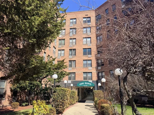 100-25 Queens Boulevard #3JJ, Forest Hills, NY 11375
