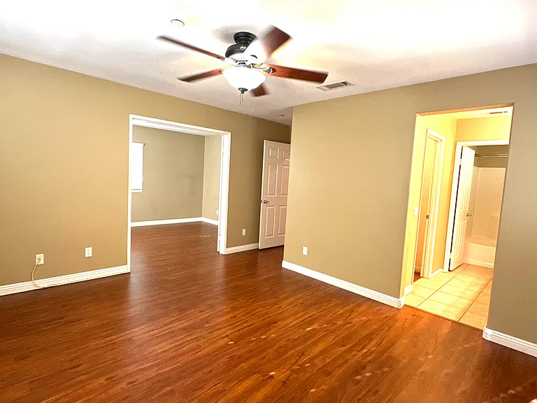 3278 Garons Ln — Photo 11