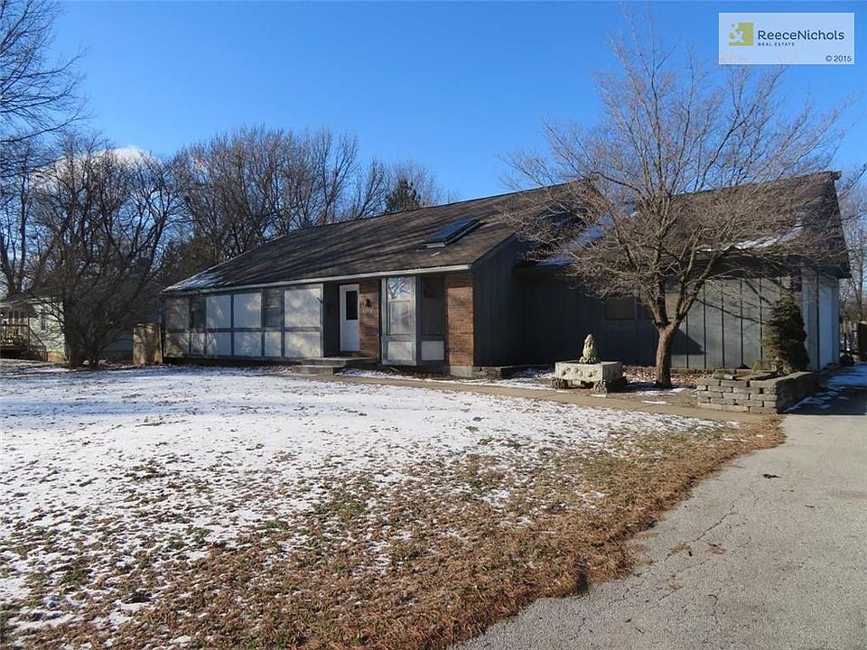 1st image of 11408 Applewood Dr