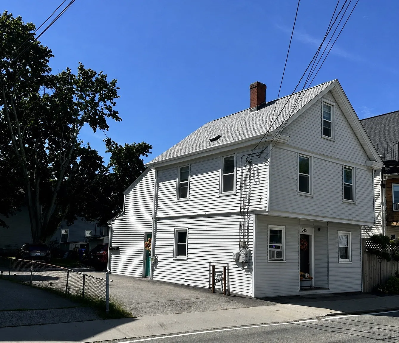 2 bed, 1.0 bath, 1000 sqft, $1,750 — Photo 1