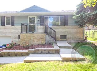 7205 S 42nd St, Bellevue, NE 68147