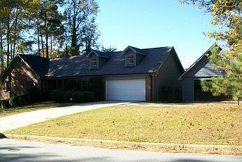 1st image of 3535 Tiffany Dr SE
