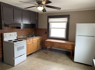 325 Central St APT 3, Franklin, NH 03235