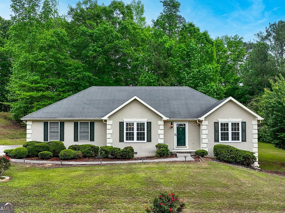1st image of 285 Burch Rd