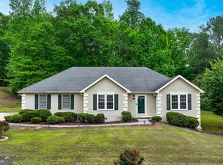 285 Burch Rd, Fayetteville, GA 30215