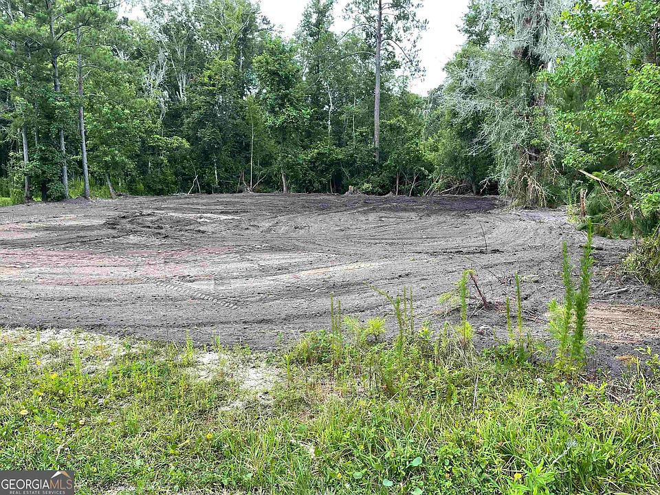 1st image of V/l 17 Creekwood Cir