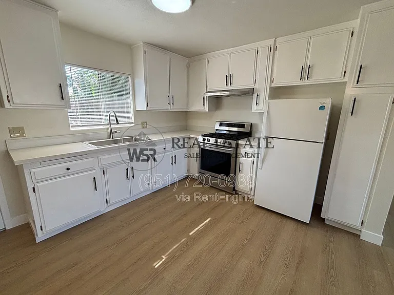 24340 Eucalyptus Ave — Photo 8