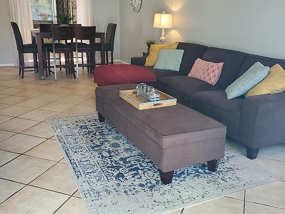 5th image of 2043 Couver Dr