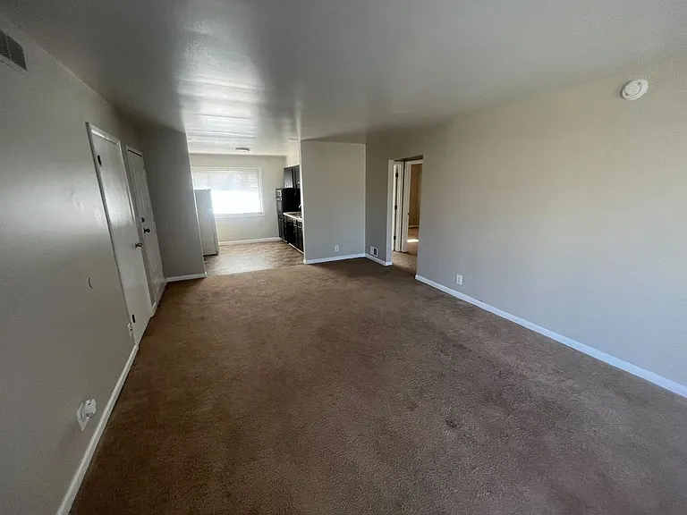 6051 Laurel Hall Dr — Photo 7