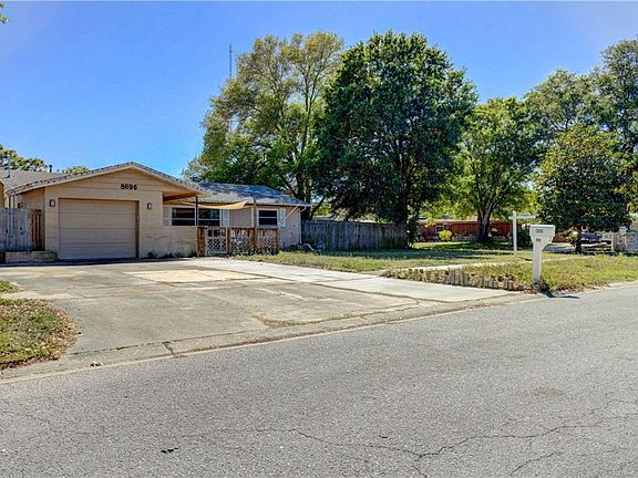 2nd image of 8696 Lantana Dr
