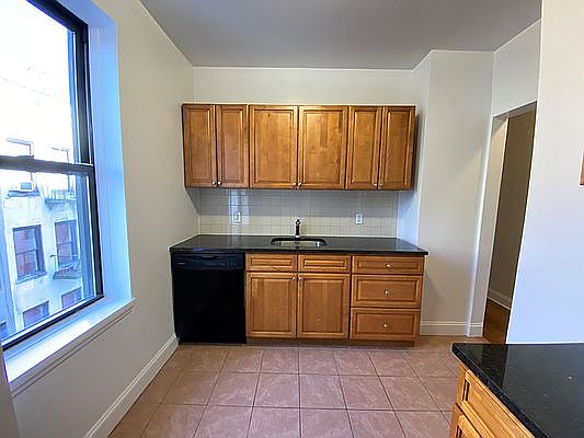 2nd image of 699 Ocean Ave #4FF