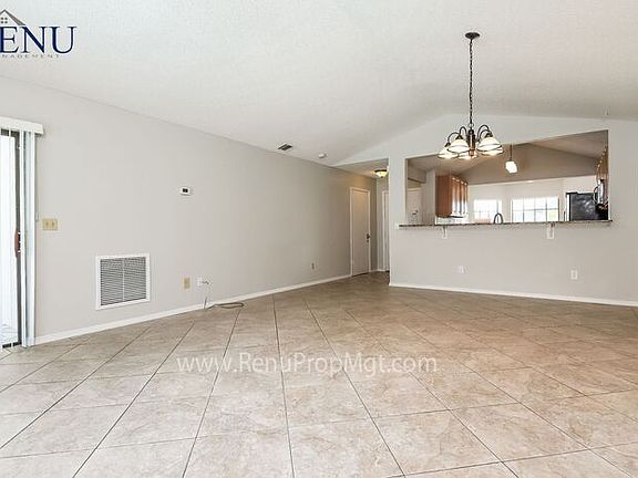 3rd image of 630 Moss Park Ct