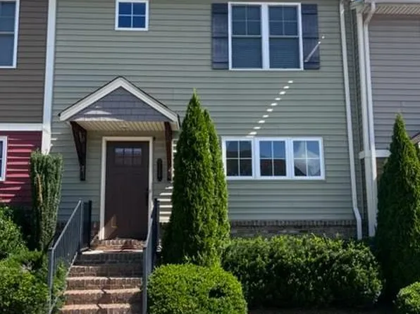 1224 Commonwealth Cir, Forest, VA 24551