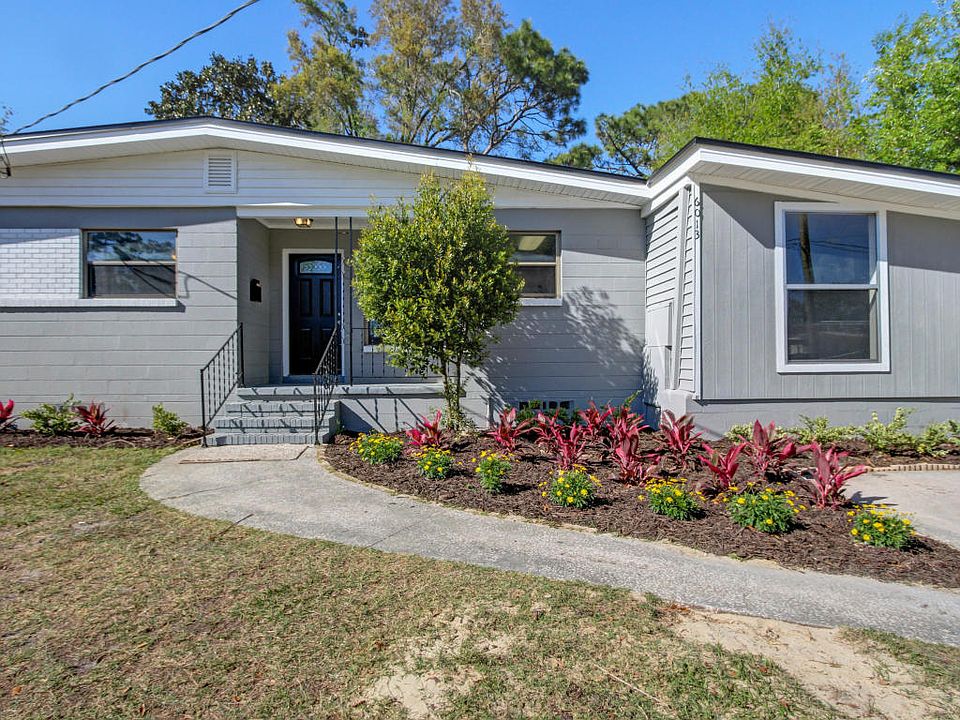 1st image of 6013 Glenn Rose Dr
