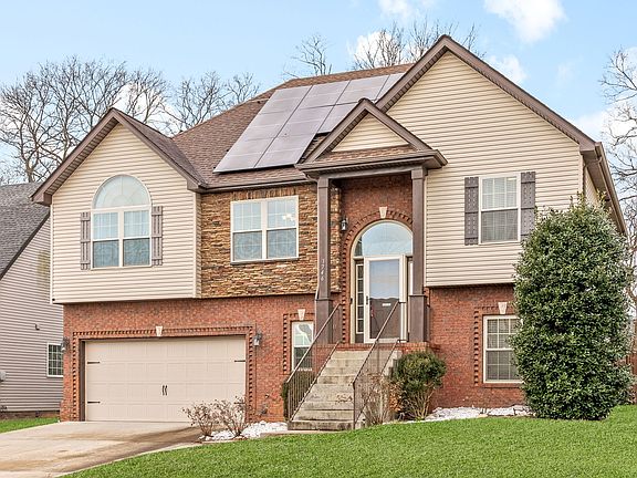 3rd image of 3746 Windmill Dr